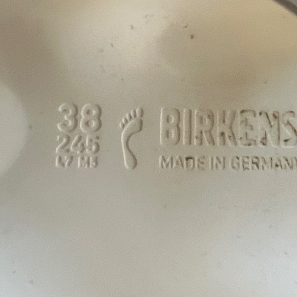 Birkenstock Arizona White Plastic Slides, Size 38 - Picture 5 of 5